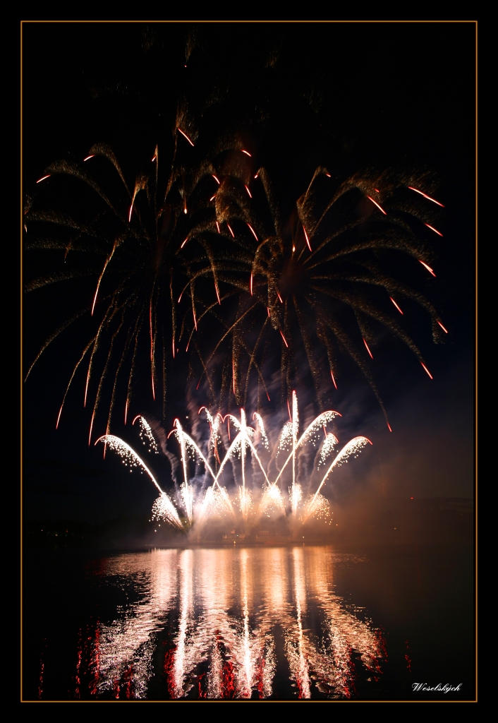 Ohňostroj 2008 Tábor 03.jpg